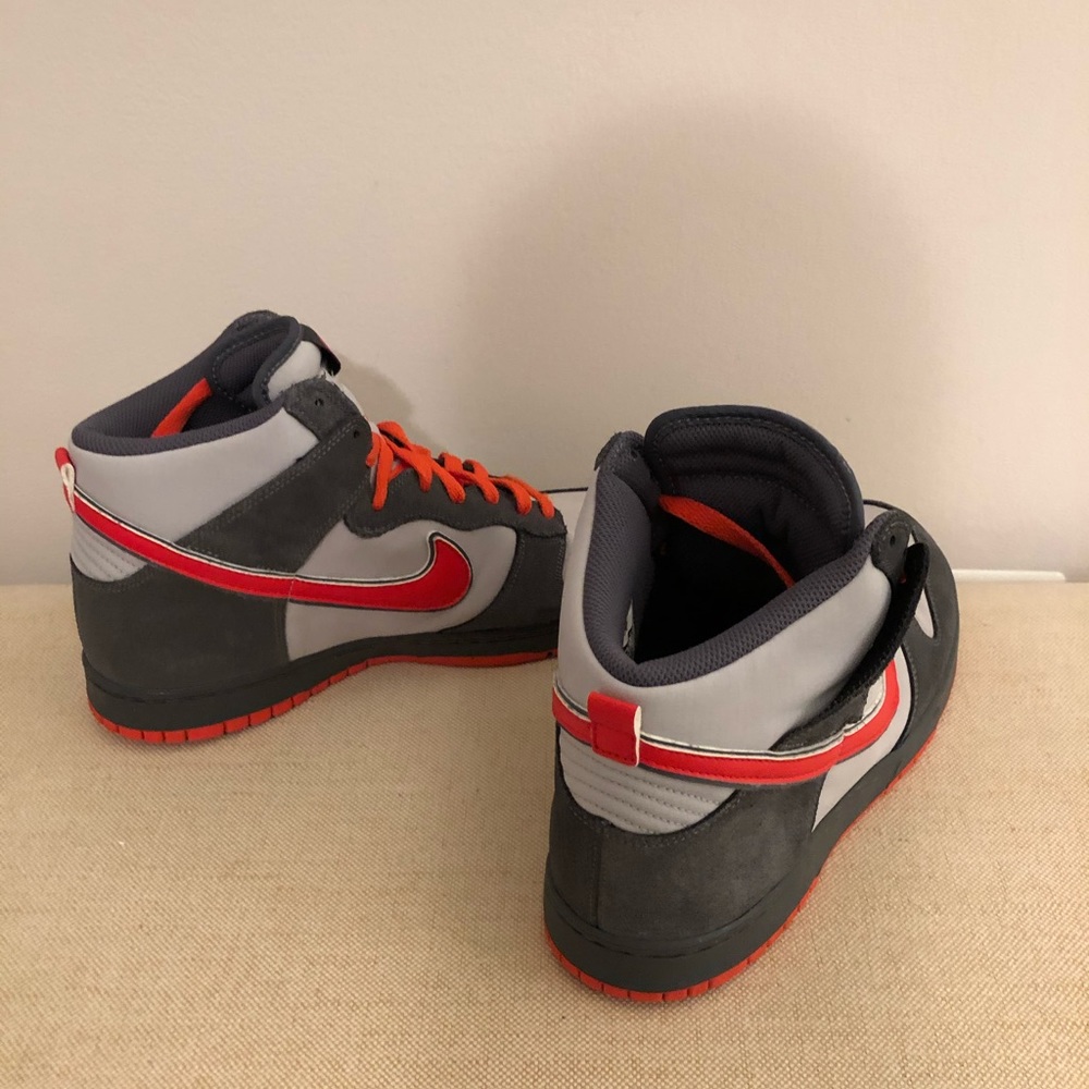 Nike Dunk High - image 4